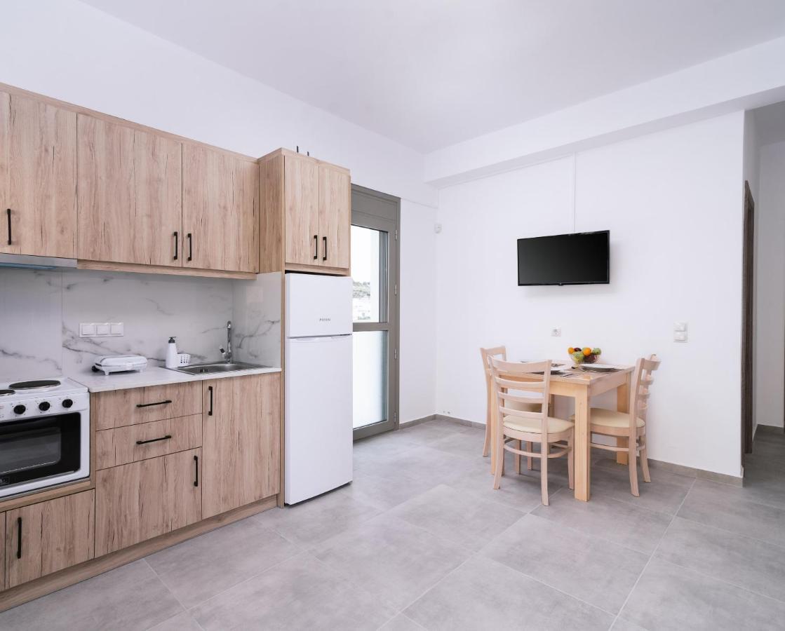 Lychnos Apartments Камиларион Экстерьер фото